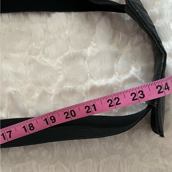 Three inserts and one pocket, black leather satchel. - Picture 17 of 17